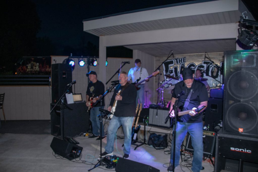 Back N Kickin Band at Flagstone Bar and Grill in Appleton WI 